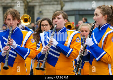 London, Großbritannien. 30 Dez, 2018. Marching Band sind in der Vorschau von Day Parade der Londoner neues Jahr in Trafalgar Square. Credit: Dinendra Haria/SOPA Images/ZUMA Draht/Alamy leben Nachrichten Stockfoto