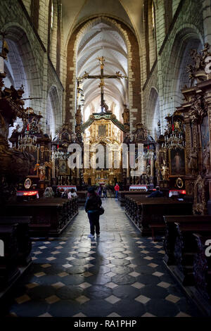 Corpus Christi Kirche Innenraum in der Stadt Krakau, Polen, gotische Basilika mit barocker Ornamentik Stockfoto