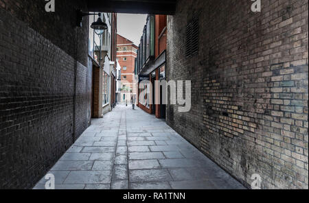 Gasse auf Bedford Hof, Covent Garden, London, WC2, England, UK. Stockfoto