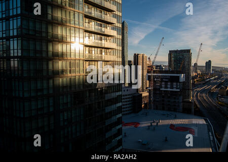 Einen erhöhten Blick auf die Skyline von Toronto Maple Leaf Platz in Toronto, Kanada gesehen. Stockfoto