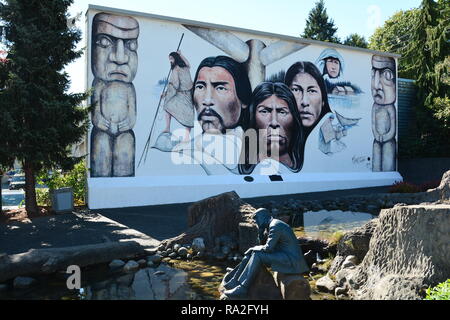 Native Wandgemälde in der Stadt Kota Kinabalu auf Vancouver Island. Stockfoto