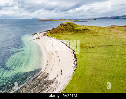 Antenne des Clagain Coral Beach auf der Insel Skye - Schottland. Stockfoto