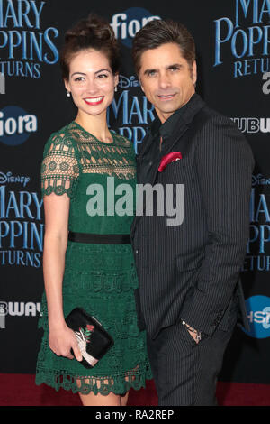 Disney's 'Mary Poppins gibt 'Weltpremiere im Dolby Theatre in Hollywood, Kalifornien am 29 November, 2018 Mit: Caitlin Mchugh, John Stamos Wo: Los Angeles, Kalifornien, Vereinigte Staaten, wenn: 29 Nov 2018 Credit: Sheri Determan/WENN.com Stockfoto