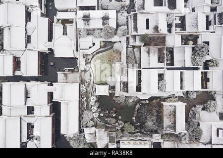 Nanjing, Nanjing, China. 1 Jan, 2019. Nanjing, China - schweren Schnee hits Nanjing in der Provinz Jiangsu. Credit: SIPA Asien/ZUMA Draht/Alamy leben Nachrichten Stockfoto