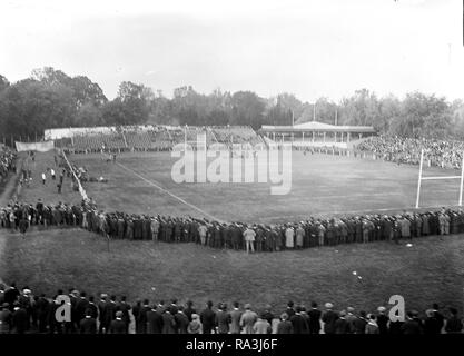 Historische College Football Games: Georgetown University gegen Carlisle Ca. 1912 Stockfoto