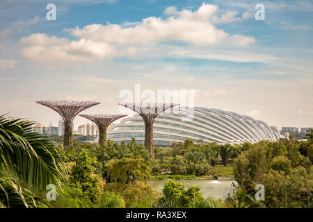 Singapur - Dezember 2018: Luftaufnahme des botanischen Garten, Gärten an der Bucht in Singapur. Stockfoto