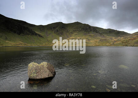 Blick über Hebel Wasser, Copper Mines Tal über Coniston Stadt, Nationalpark Lake District, Cumbria, England, Großbritannien Stockfoto