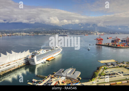 Eine Antenne des Canada Place in Vancouver, Kanada Stockfoto