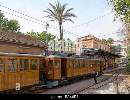 Tren de Sóller, Placa d'Espanya Bahnhof, Palma de Mallorca, Spanien Stockfoto