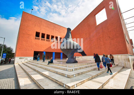 Monterrey, Mexiko - 9 Dezember, 2018: MARCO, Museum für Zeitgenössische Kunst (Museo de Arte Contemporaneo) Wahrzeichen der Stadt Macroplaza Stockfoto