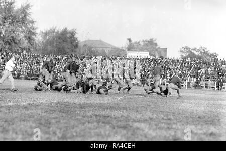 Historische College Football Games: Georgetown University gegen Carlisle Ca. 1912 Stockfoto