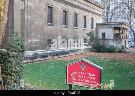 Pfarrkirche St. Pancras, London, England. Stockfoto