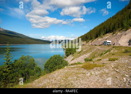 Medicine Lake, Jasper National Park, Rocky Mountains, Alberta, Kanada Stockfoto