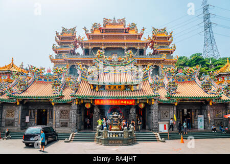 Taipei, Taiwan - 29. April 2018: guandu Tempel, Chinesische traditionelle Architektur Stockfoto