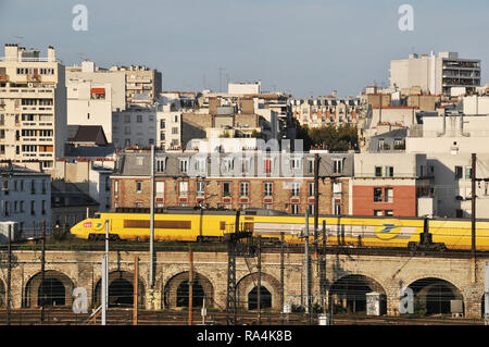 Post TGV-Bahnhof Ankunft am Bahnhof in Paris, Lyon, Frankreich Stockfoto