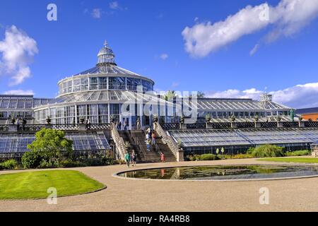 Dania - Region Seeland - Kopenhaga - Ogrod Botaniczny Uniwersytetu Kopenhagi, pawilony zabytkowe szklarni Dänemark - Seeland - Kopenhagen Stadtzentrum - Universität botanischer Garten mit historischen Stockfoto