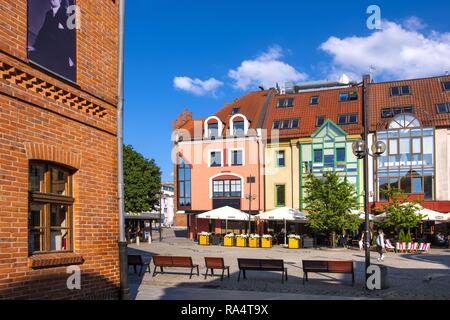 , Woiwodschaft Olsztyn/Polen - 2018/06/16: Fisch Marktplatz im historischen Viertel von Olsztyn Altstadt Stockfoto