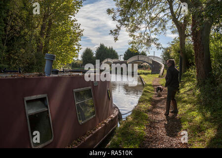 Die Brücken an Braunston abbiegen, Kreuzung des Grand Union und Nord Oxford Kanäle, Braunston, Northamptonshire, England, UK. MODEL RELEASED Stockfoto