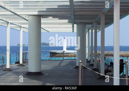 Weiße Struktur in den männlichen Hafen (Malediven, Asien) Stockfoto