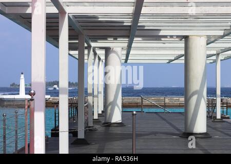 Weiße Struktur in den männlichen Hafen (Malediven, Asien) Stockfoto