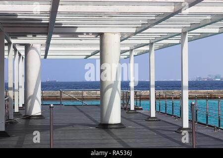 Weiße Struktur in den männlichen Hafen (Malediven, Asien) Stockfoto