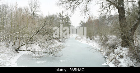 City Park in Magdeburg im Winter Stockfoto