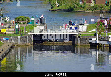 Tempel Lock, Themse, Berkshire Stockfoto