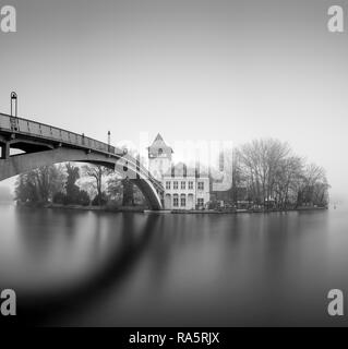 Die Abtei Brücke verbindet Berlin Treptow Köpenick über die Spree mit der Insel der Jugend, Berlin, Deutschland Stockfoto