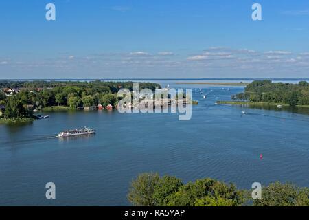 Blick auf die Müritz Ufer wie vom Turm der Marienkirche, roebel gesehen, Mecklenburgische Seenplatte Stockfoto