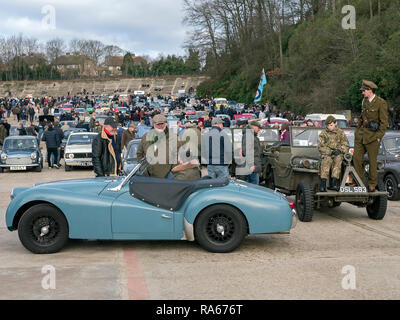 Weybridge, Surrey, Großbritannien. 1. Januar, 2019. Brooklands Museum neue Jahre Tag Oldtimer sammeln. Lage Brooklands Road Weybridge Surrey UK. 01/01/2019 Credit: Martyn Goddard/Alamy leben Nachrichten Stockfoto