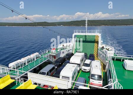 Fähre von Krk, Cres, Kvarner Bucht, Kroatien Stockfoto