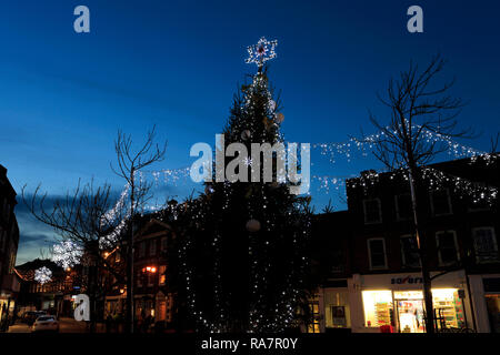 Weihnachtsbeleuchtung in Wisbech Stadt, Flussauen, Cambridgeshire, England, Großbritannien Stockfoto