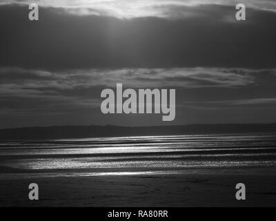 Allonby Bucht bei Ebbe im Winter, Solway Firth AONB, Cumbria, England, Vereinigtes Königreich Stockfoto