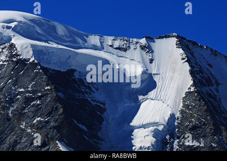 Schweizer Alpen: Der Piz Palü Gletscher an der Bernina Gruppe Berge in der Nähe von Pontresina im Oberengadin Stockfoto