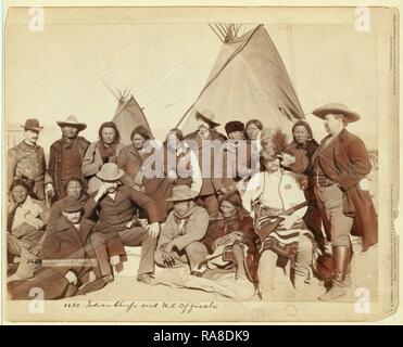 Indianerhäuptlinge und US-Beamte [at Pine Ridge, S.D.]. Neuerfundene durch Gibon. Klassische Kunst mit einem modernen Touch neuerfundene Stockfoto