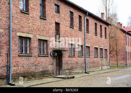 OSWIECIM, Polen - 07 Dezember, 2018: Auschwitz I Holocaust Memorial Museum. Auschwitz I ist das Lager der nationalsozialistischen Konzentrations- und Vernichtungslager Stockfoto