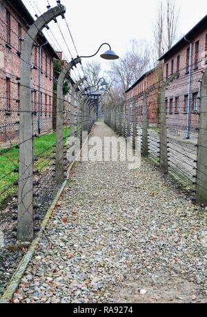 OSWIECIM, Polen - 07 Dezember, 2018: Auschwitz I Holocaust Memorial Museum. Auschwitz I ist das Lager der nationalsozialistischen Konzentrations- und Vernichtungslager Stockfoto