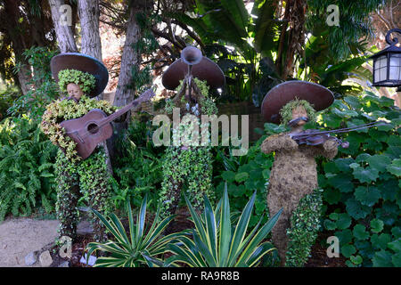 Mariachi Formgehölze, San Diego Botanischer Garten, Quail Botanical Gardens, Kalifornien, saftig, Sukkulenten, Garten, Design, Kunst, Installation, Wohnen, growin Stockfoto