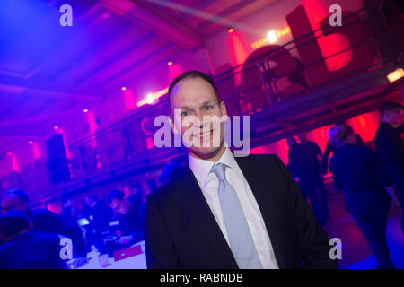Berlin, Deutschland. 03 Jan, 2019. Iwan Spekenbrink, General Manager der Sunweb Team, bei der Vorstellung der Cycling Team Sunweb in der Unterstation. Quelle: Jörg Carstensen/dpa/Alamy leben Nachrichten Stockfoto