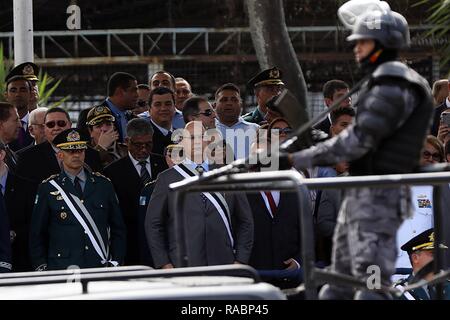 RIO DE JANEIRO, RJ - 03.01.2019: TRANSMISSÃO DO COMANDO da PMERJ - Gouverneur Wilson Witzel während der Eröffnungsfeier von Oberst PM Rogério Figueiredo de Lacerda, um die Position des Kommandanten General der Rio de Janeiro State Militärpolizei (PMERJ) am Schießstand Polizei Bataillon Gericht in Rio de Janeiro, RJ statt. (Foto: Lucas Tavares/Fotoarena) Stockfoto