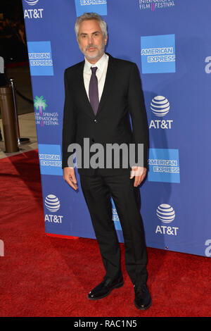 Palm Springs, Kalifornien, USA. 3. Januar, 2019. Alfonso Cuaron am 2019 Palm Springs International Film Festival ausgezeichnet. Bild: Paul Smith/Featureflash Credit: Paul Smith/Alamy leben Nachrichten Stockfoto