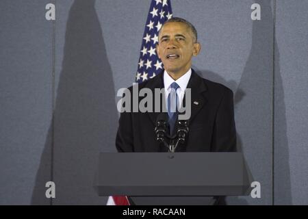 Der ehemalige Präsident Barack Obama gibt seine endgültige Abschiedsrede im Hangar 6 am Joint Base Andrews, Md., Jan. 20, 2017. Nach der Rede, die Obama will mit seiner Familie nach Kalifornien zu reisen. Stockfoto