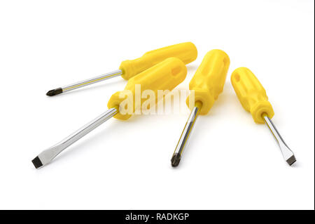 Isolierte Objekte: Gruppe von gelben Schraubendreher, auf weißem Hintergrund Stockfoto