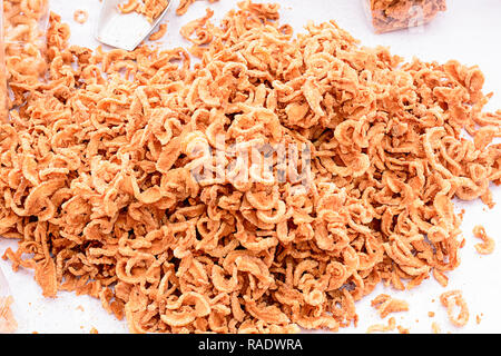Schwein Snack oder Schwarte oder Schweinefleisch kratzen oder Schweinefleisch knistern. Stockfoto