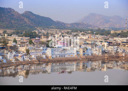 Luftaufnahme von Pushkar, Pushkar, Rajasthan, Indien, Asien Stockfoto
