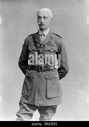 Foto am 6. Juni 1915 übernommen. Großen Elliott Lockhart der Ayrshire Yeomanry. In der berühmten Bassano London fotografie Studio übernommen. Ersten Weltkrieg Soldat. Stockfoto