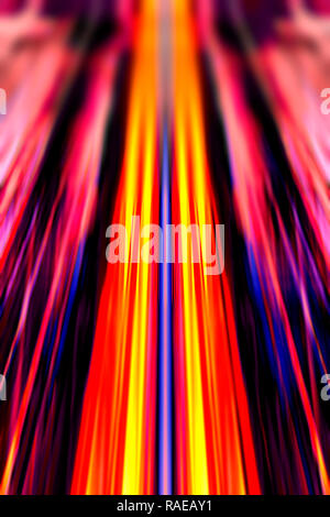 Dynamische Konvergierenden gelbe und rote Lichtstrahlen Hintergrund Stockfoto