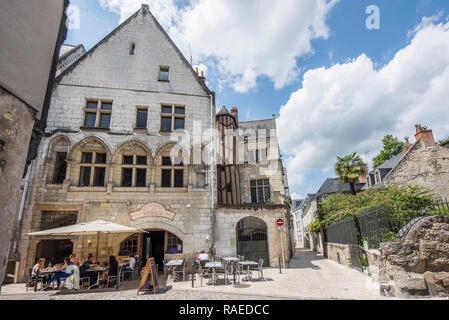 Eigenschaften in Tours (Mitte-west Frankreich): alte Eigenschaften in der hypercenter, im Bereich der 'Place Plumerau" Platz, an der Ecke der Straße 'r Stockfoto