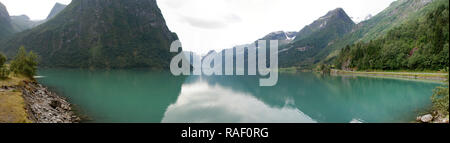 Oldevatnet ist ein See in der Nähe der Alten in der Gemeinde Stryn in Sogn und Fjordane County, Norwegen. Es ist im Tal Oldedalen entfernt Stockfoto