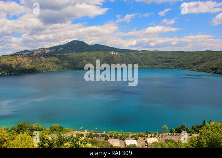 See Nemi, Rom Provinz Latium, Italien Stockfoto